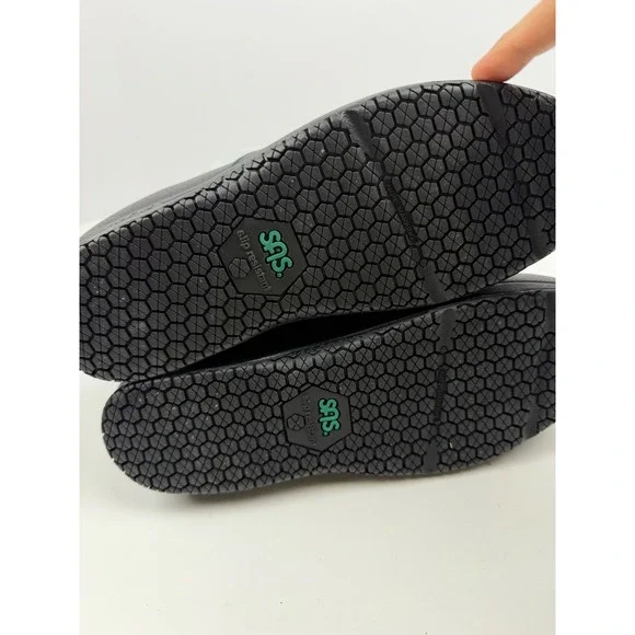 SAS Water Resistant Black Slip On Leather Grip Orthopedic Comfort Shoes Women 9M